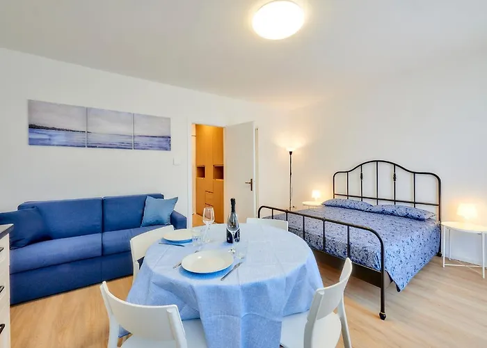 דירה Pinus ורנה